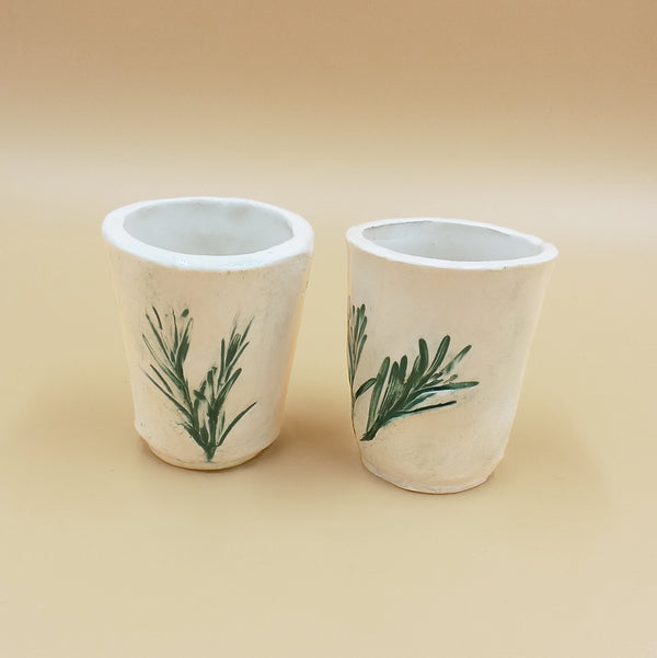 Bicchierini con impressione botanica di rosmarino